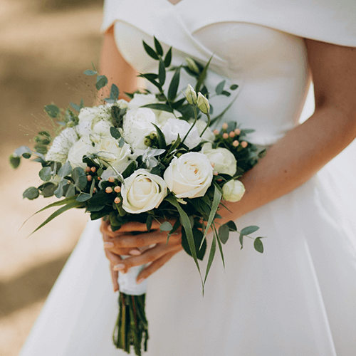 Nevěsta se svatební kyticí